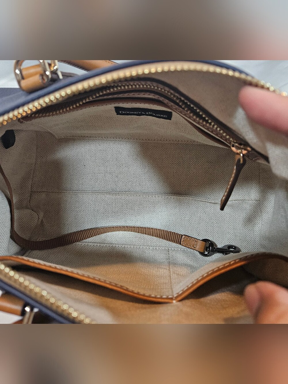 Dooney & Bourke Navy with Tan Trim Barrel Satchel 25 - Picture 5 of 12